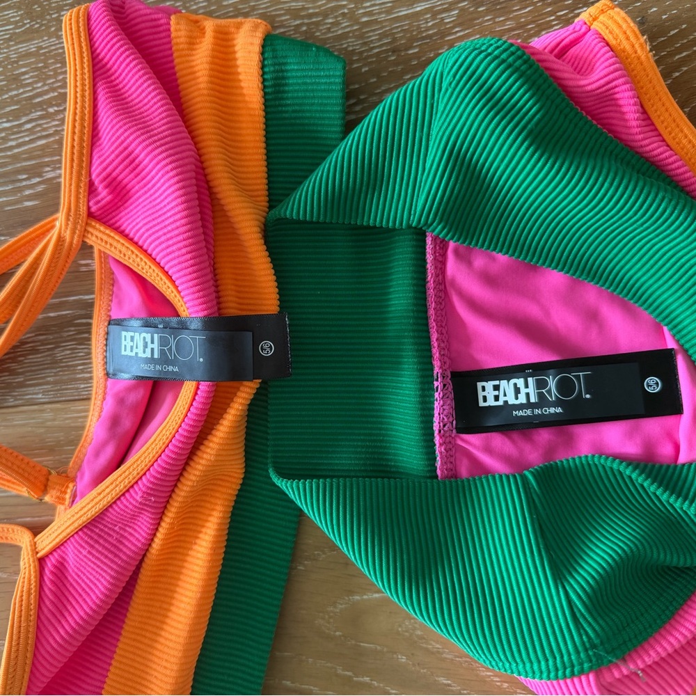 Beach Riot girls 2 piece swimsuit - Picture 5 of 7
